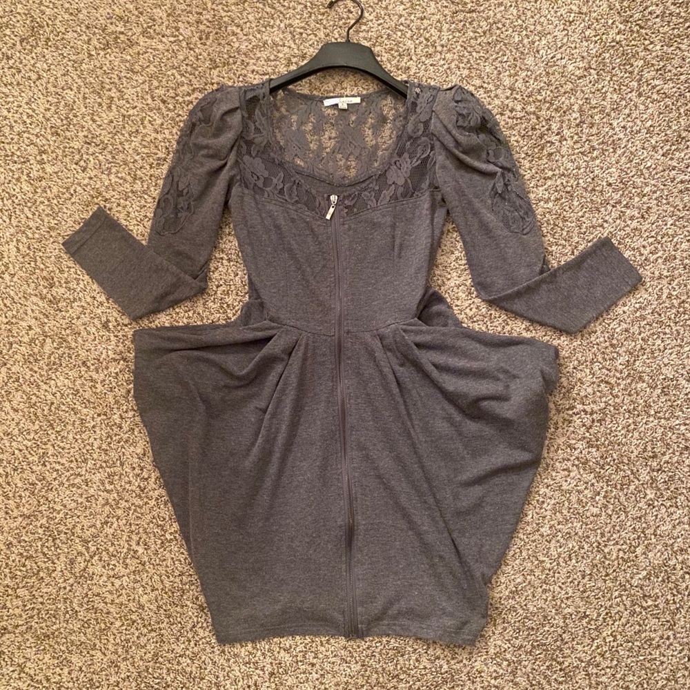 Gray Retro Dress with lace, bubble skirt 70’s vintage fashion